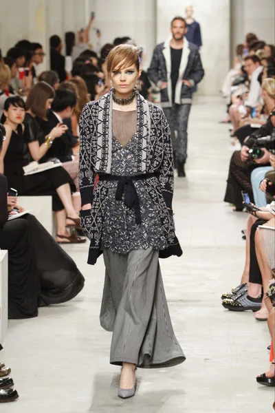 Look 23